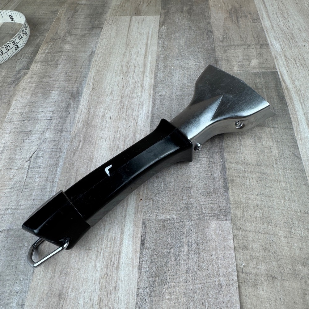 Vintage Corning Ware Detachable Twist and Lock Detachable Handle
